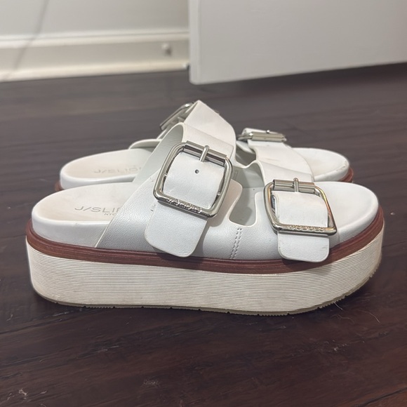 J/SLIDES - Picture 2 of 4